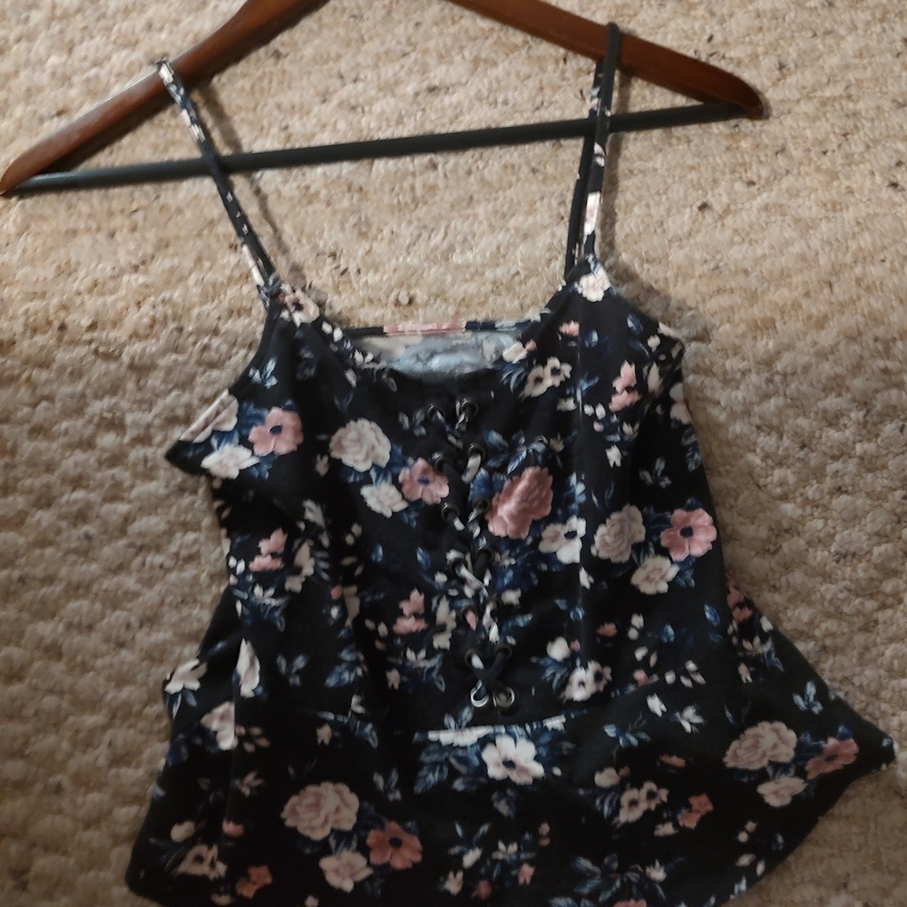 American Eagle Outfitters Black and Pink Fitted Camisole